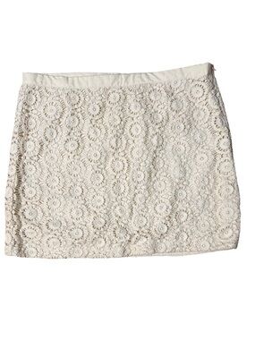 GAP Cream Crochet Mini Skirt